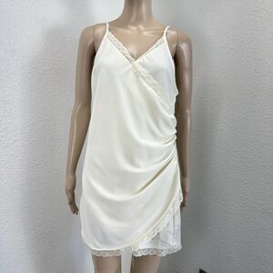 Urban Outfitters Cami Mini Slip Dress Lace Trim Babydoll Asymmetrical Cream L